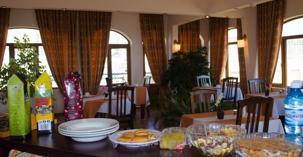 Old City Inn Hotel Баку Экстерьер фото