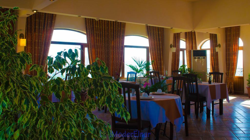 Old City Inn Hotel Баку Экстерьер фото